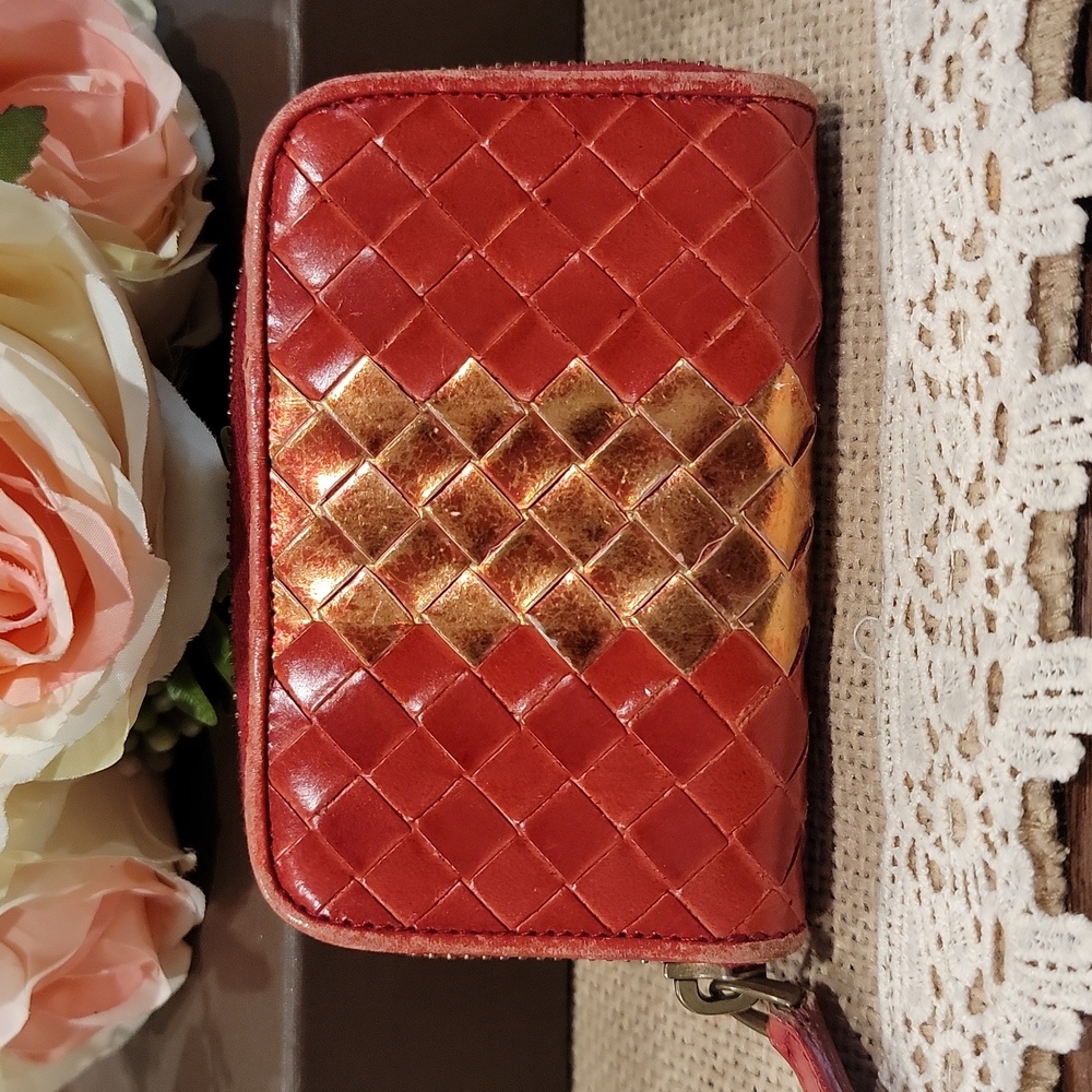 Authentic Bottega Veneta card wallet - Picture 2 of 8